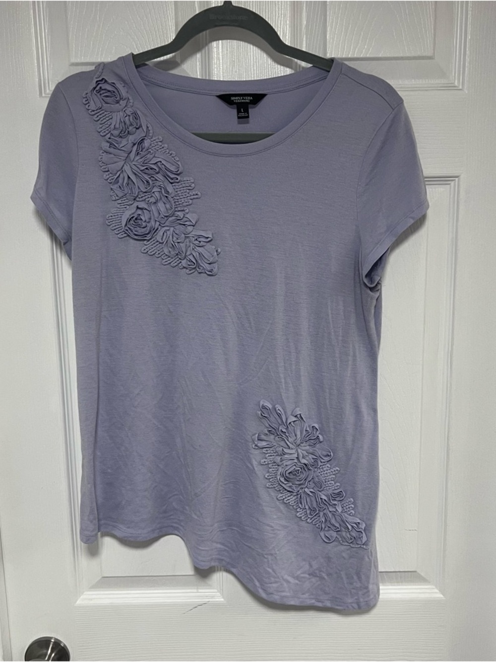 Simply Vera Vera Wang Light Lavender Short-Sleeve Tee with Floral Appliqués